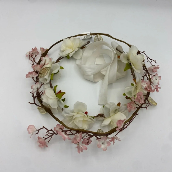 Accessories - Floral Hair Crown Accessories White Pink